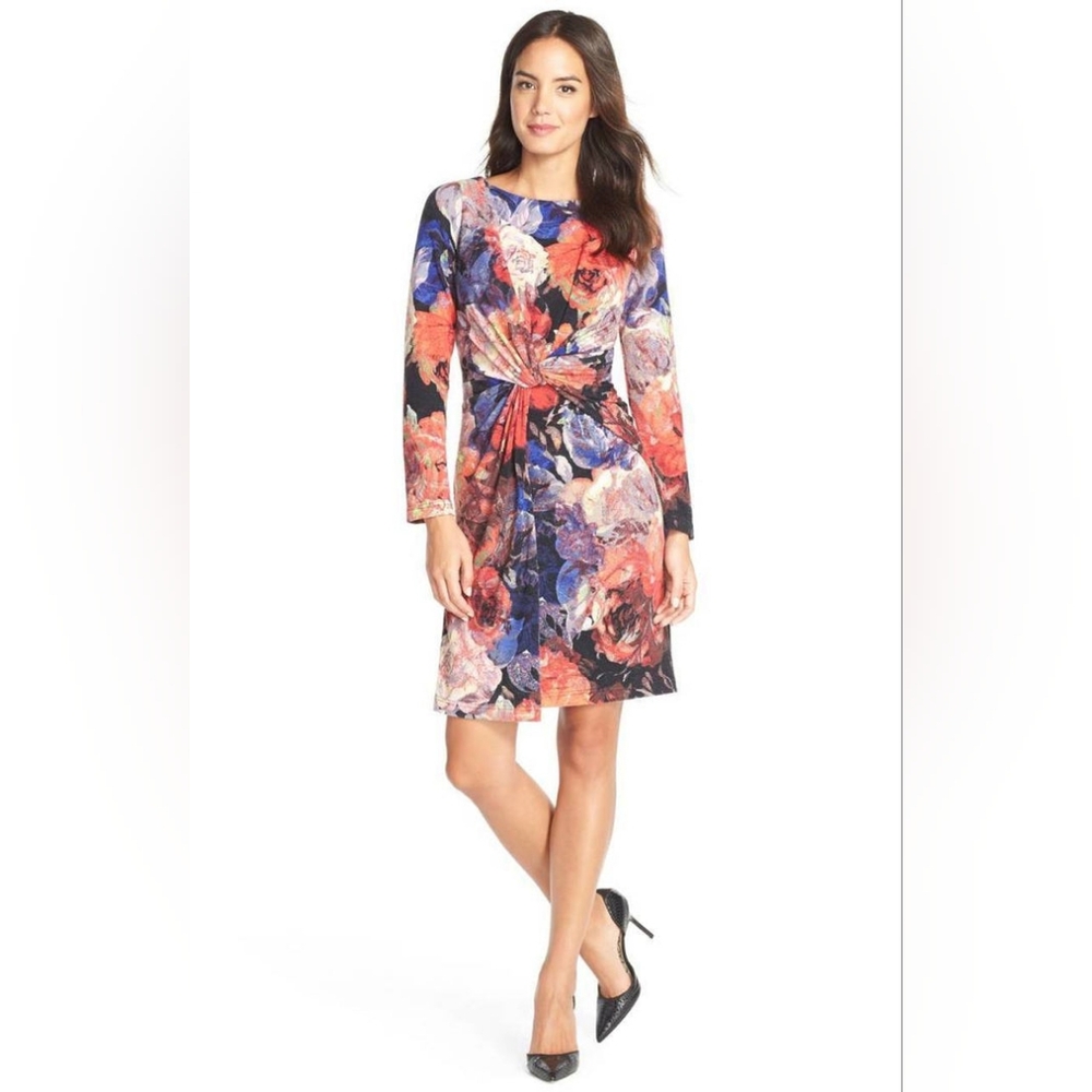 Adrianna Papell Long Sleeve Gathered Size Multi Print Jersey dress.(015251270)